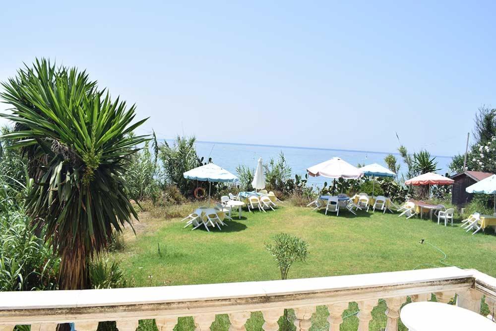Sunset Bay Studios Agios Georgios  Exterior photo